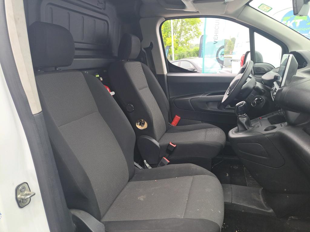 PEUGEOT PARTNER FOURGON STANDARD 650 KG BLUEHDI 100 S&S BVM5 ASPHALT 2021