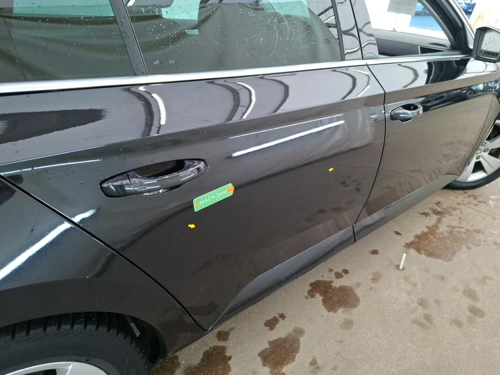 SKODA SUPERB COMBI 2.0 TDI 150 SCR DSG7 Business 2021