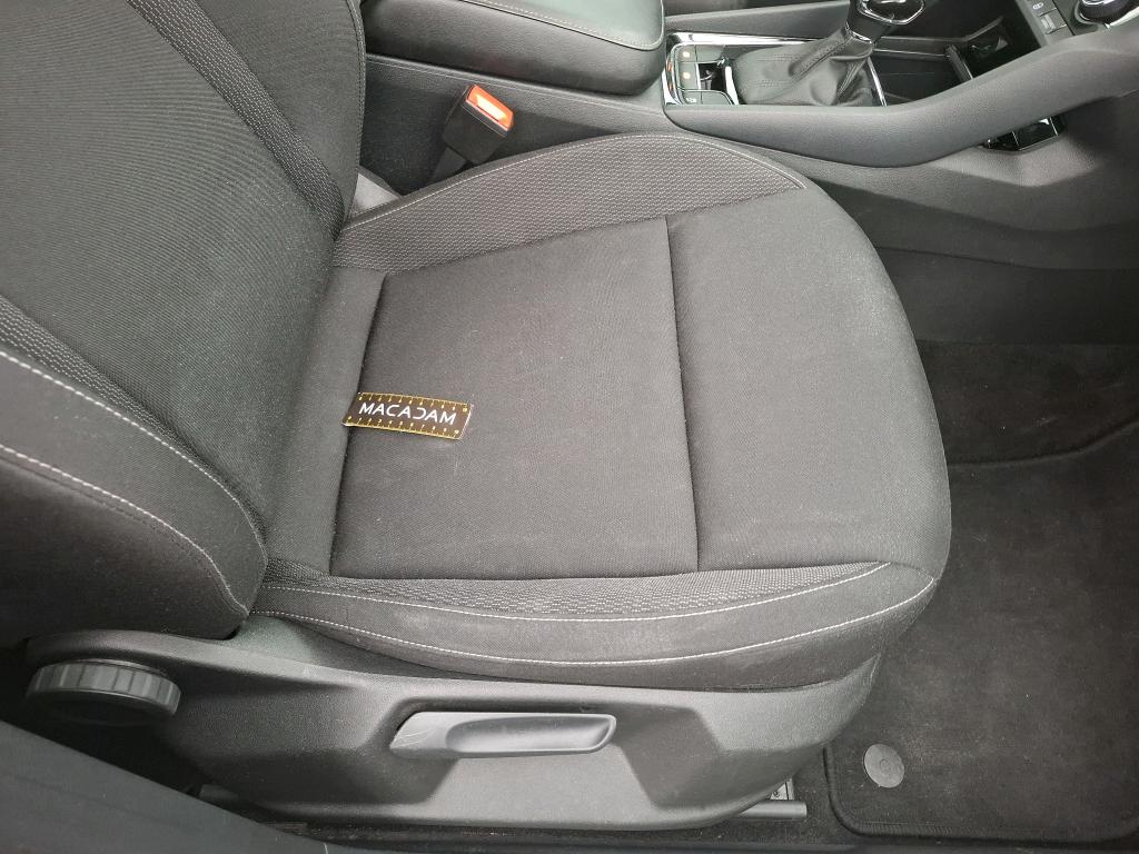 SKODA KAROQ 2.0 TDI 116 ch SCR DSG7 Business 2023