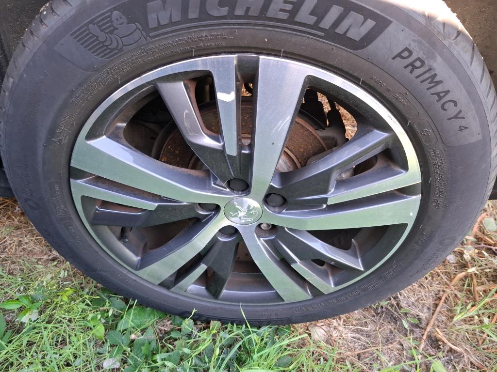 PEUGEOT 3008 Puretech 130ch S&S EAT8 Allure 2021