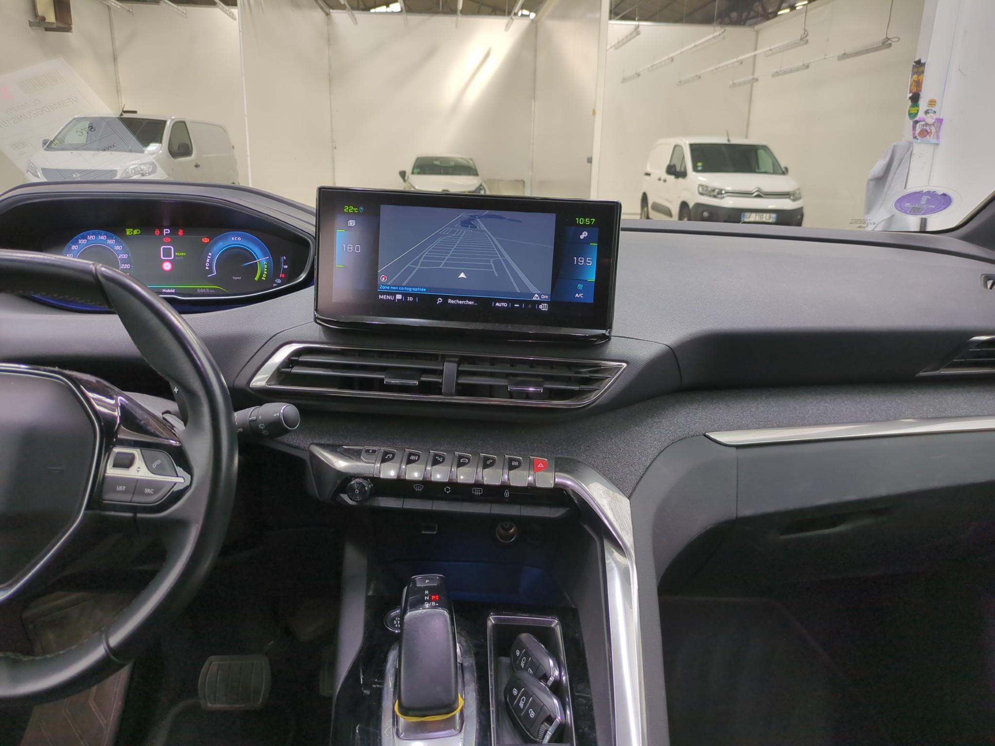 PEUGEOT 3008 Hybrid 225 e-EAT8 Allure Pack 2023