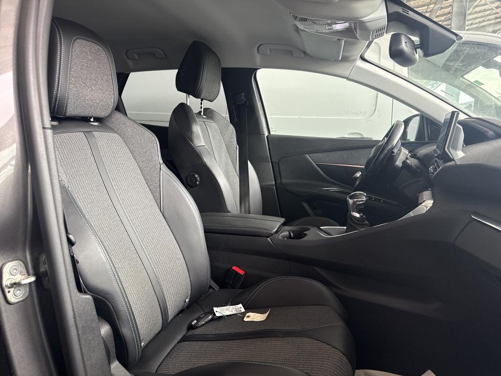 PEUGEOT 3008 BlueHDi 130ch S&S BVM6 Allure Pack 2022