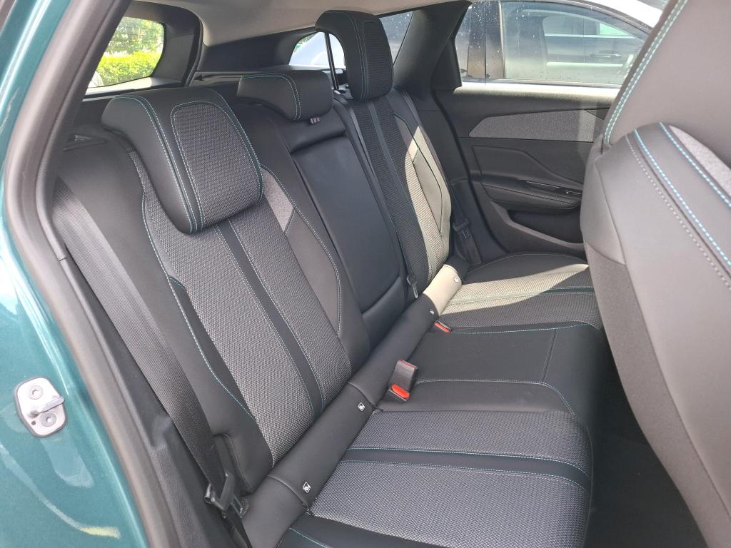 PEUGEOT 308 SW BlueHDi 130ch S&S EAT8 Allure Pack 2023