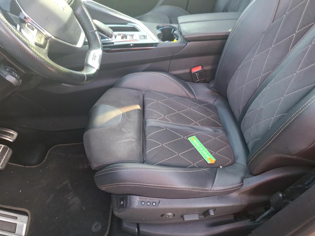 PEUGEOT 5008 BlueHDi 180ch S&S EAT8 GT 2019