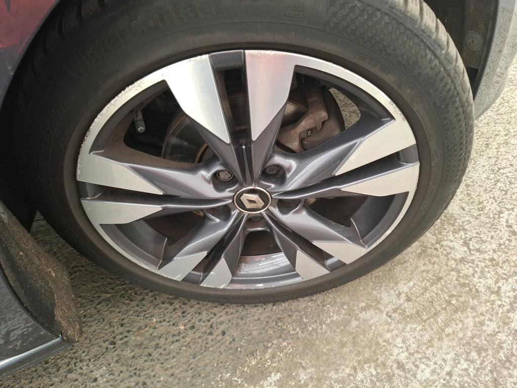 RENAULT MÉGANE MEGANE IV BERLINE Blue dCi 115 EDC Intens 2019