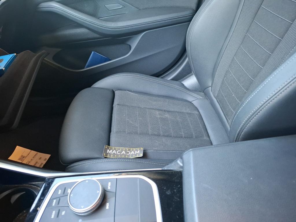 BMW i4 G26 eDrive40 340 ch BVA Business Design 2023