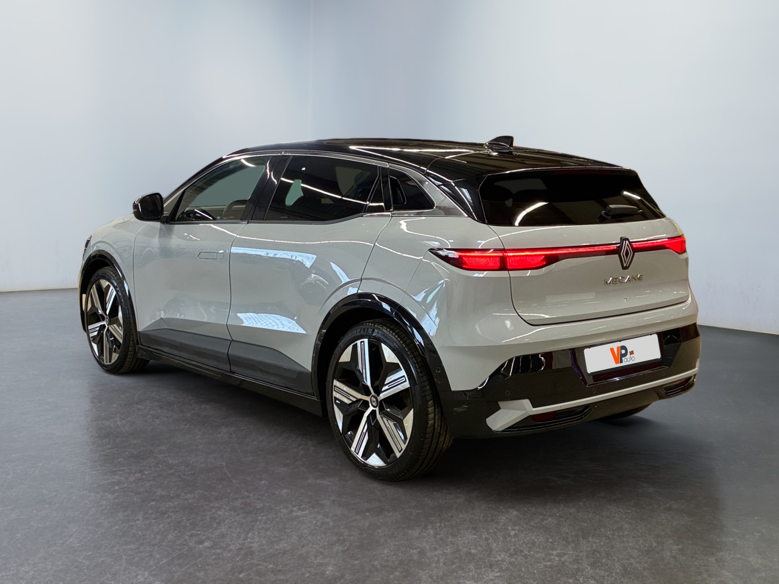 RENAULT Megane E-Tech EV60 220 ch super charge Iconic 2022
