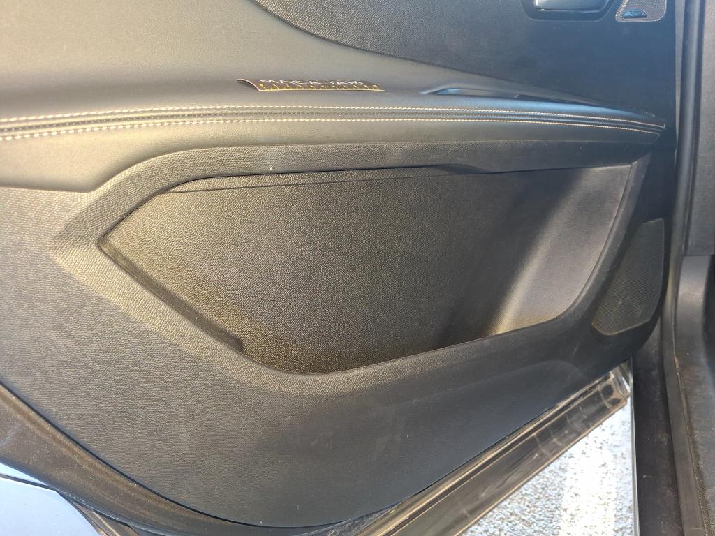 PEUGEOT 5008 PureTech 130ch S&S EAT8 GT Pack 2021