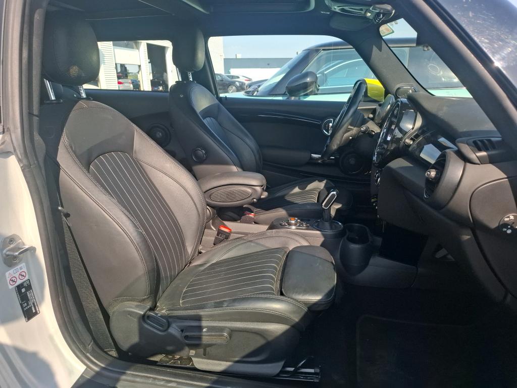 MINI HATCH 3 Portes Cooper SE 184 ch Finition Yours 2020