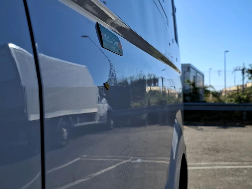 VOLKSWAGEN CRAFTER FOURGON VAN 35 L4H3 2.0 TDI 140 CH BUSINESS 2022