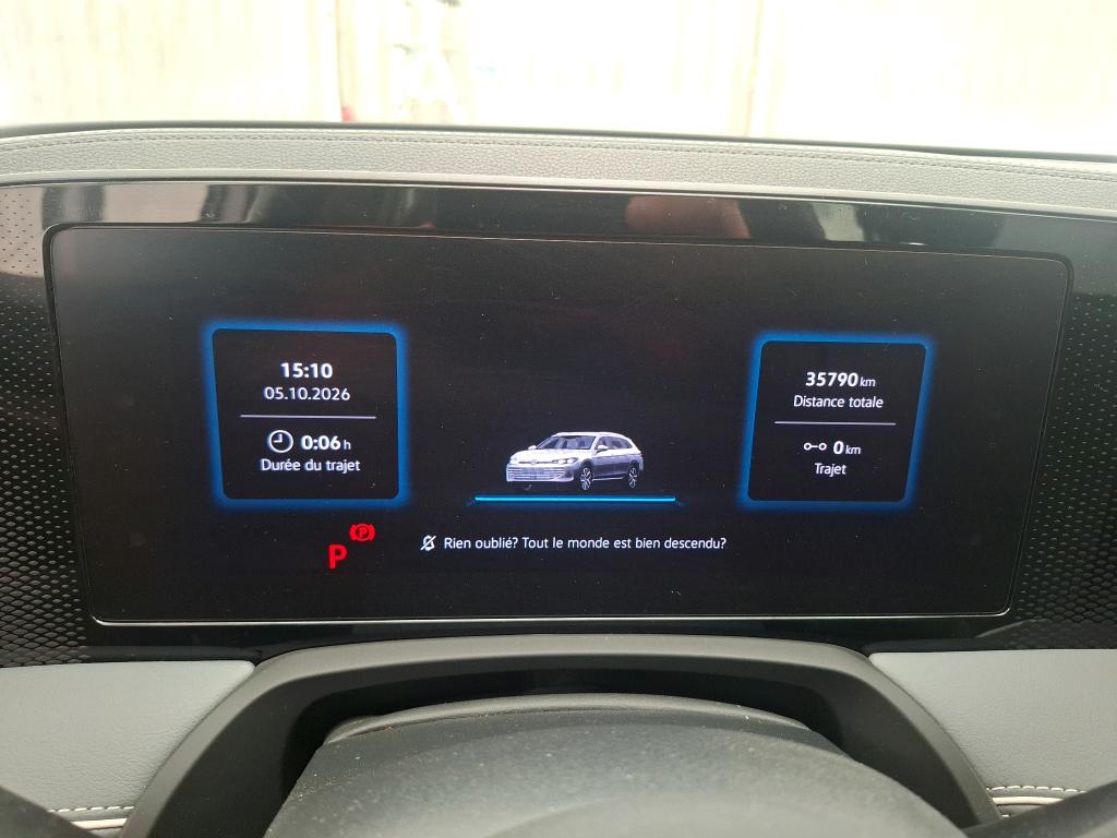 VOLKSWAGEN PASSAT 2.0 TDI EVO SCR 150 DSG7 Life Plus 2025