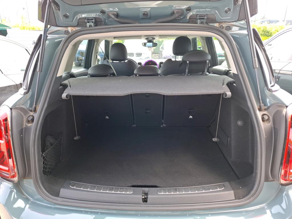 MINI COUNTRYMAN F60 LCI 136 ch BVA7 Cooper Essential 2023