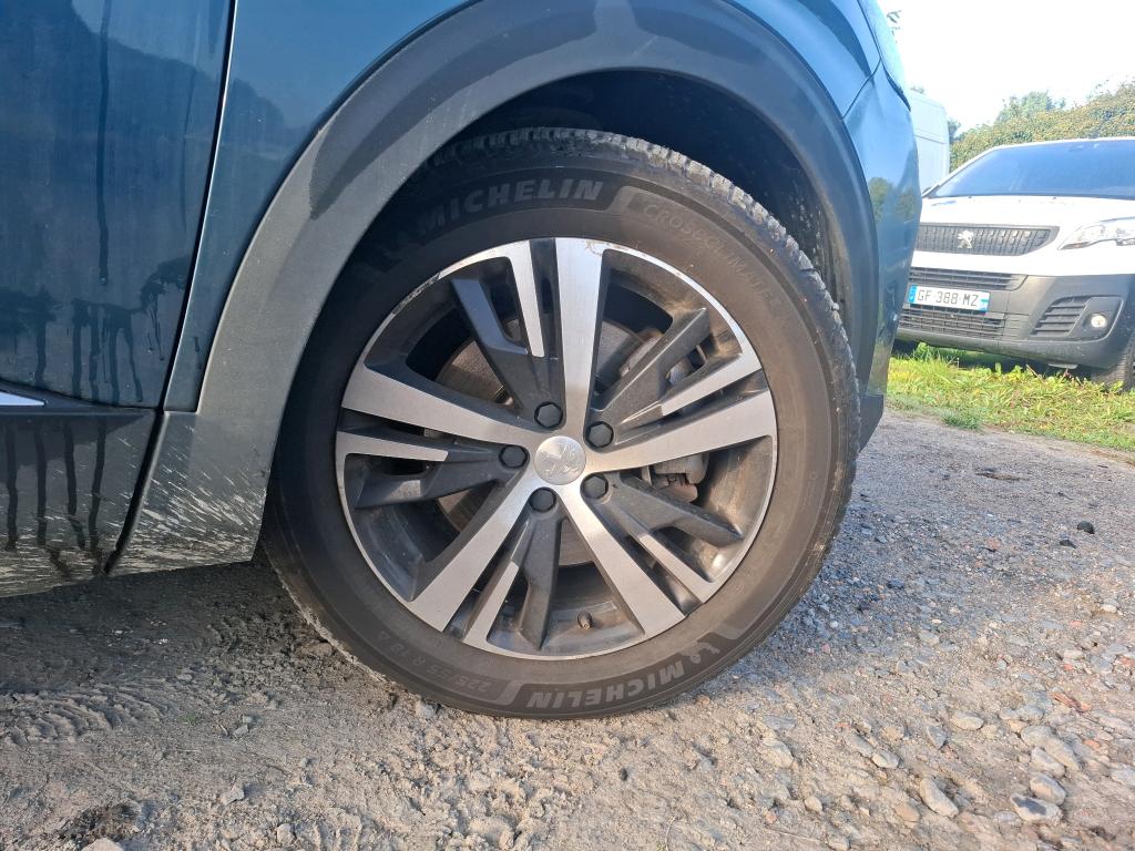PEUGEOT 3008 Hybrid 225 e-EAT8 GT 2022