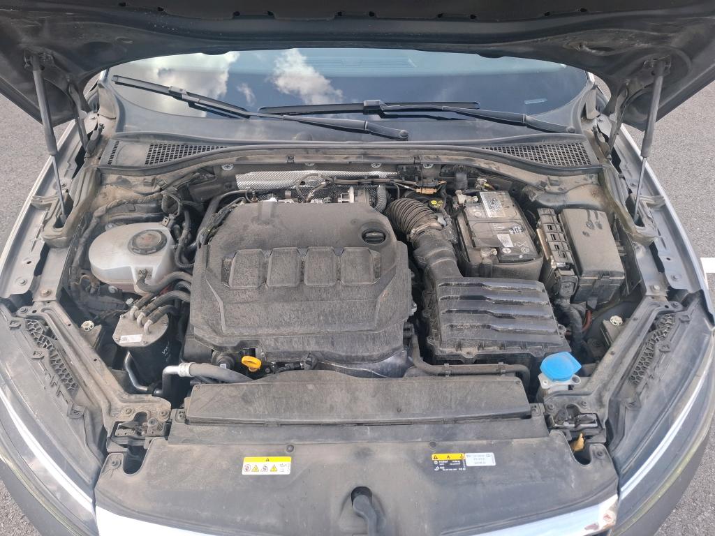 SKODA SUPERB COMBI 2.0 TDI 150 SCR DSG7 Business 2023