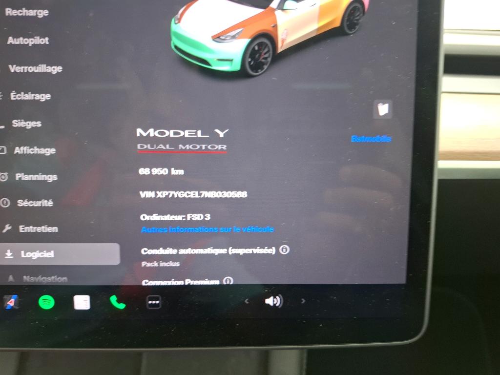 TESLA  2022