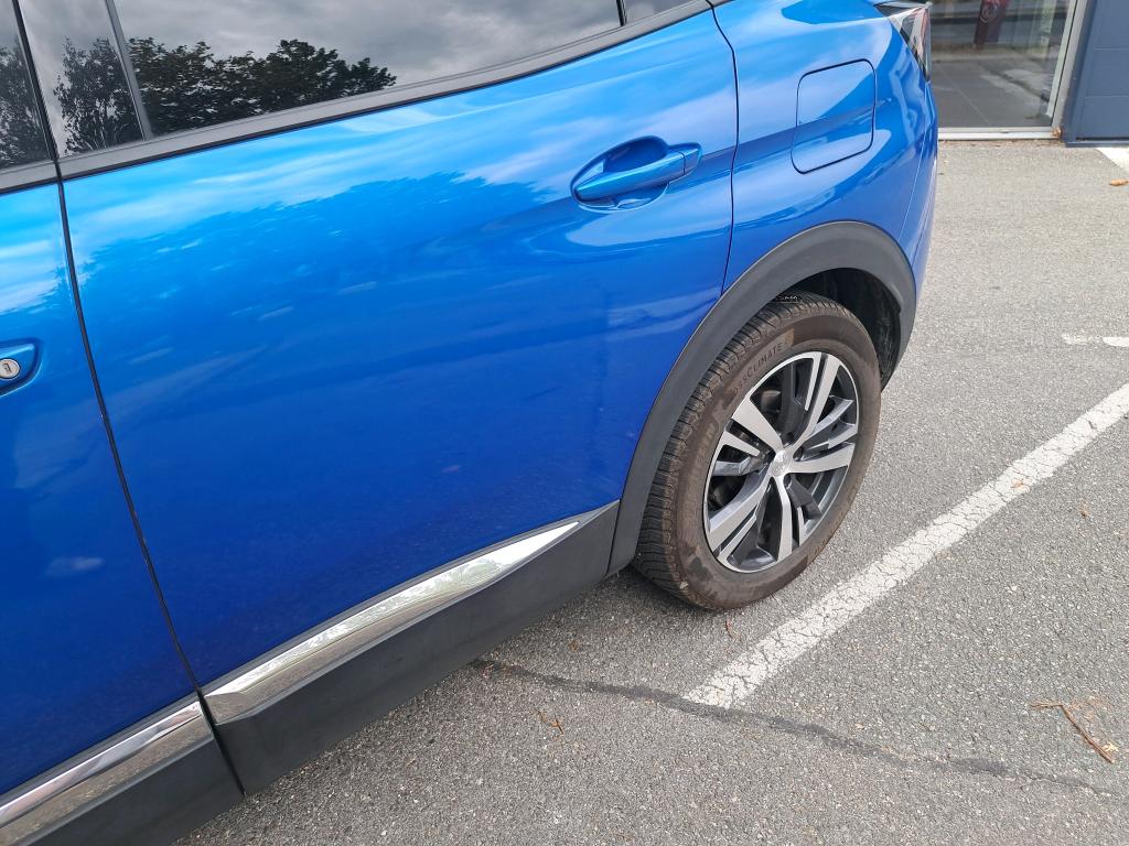 PEUGEOT 3008 Hybrid 225 e-EAT8 Allure Pack 2022