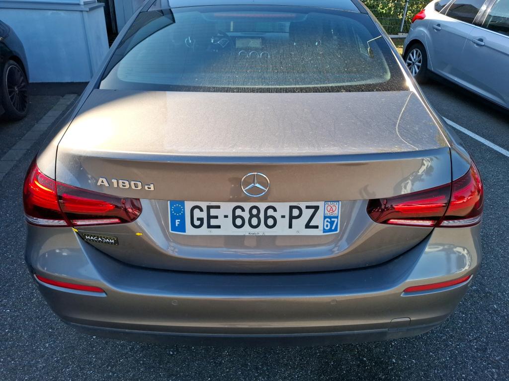 MERCEDES-BENZ MERCEDES CLASSE A 180 d 8G-DCT Style Line 2022