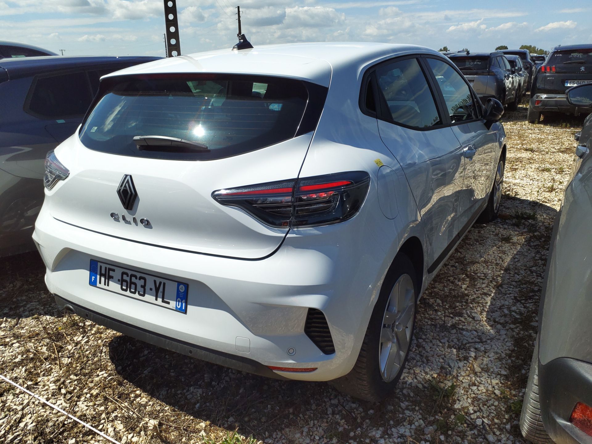 RENAULT CLIO V Blue dCi 100 ch GSR2 Evolution 2025