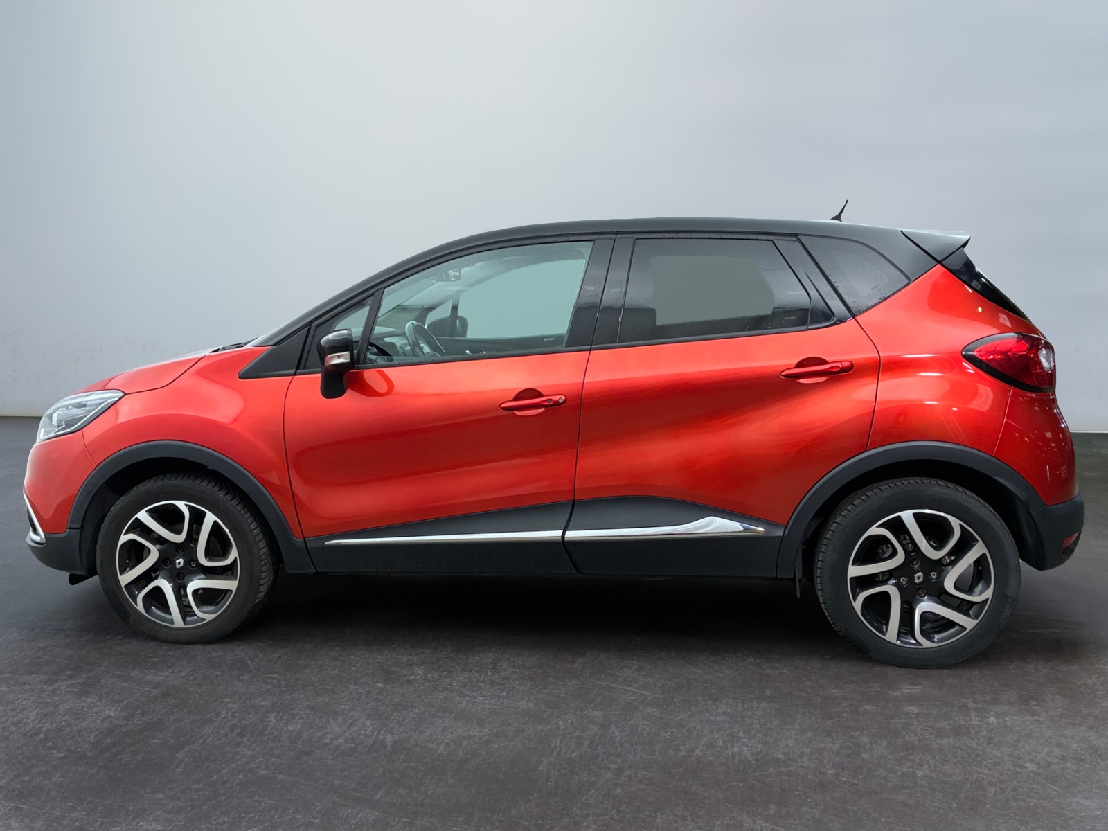 RENAULT Captur TCe 120 Energy Intens EDC Intens EDC 2016