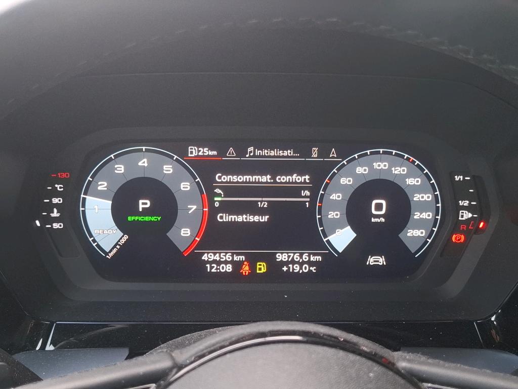 AUDI A3/S3 A3 BERLINE 35 TFSI Mild Hybrid 150 S tronic 7 Business line 2021