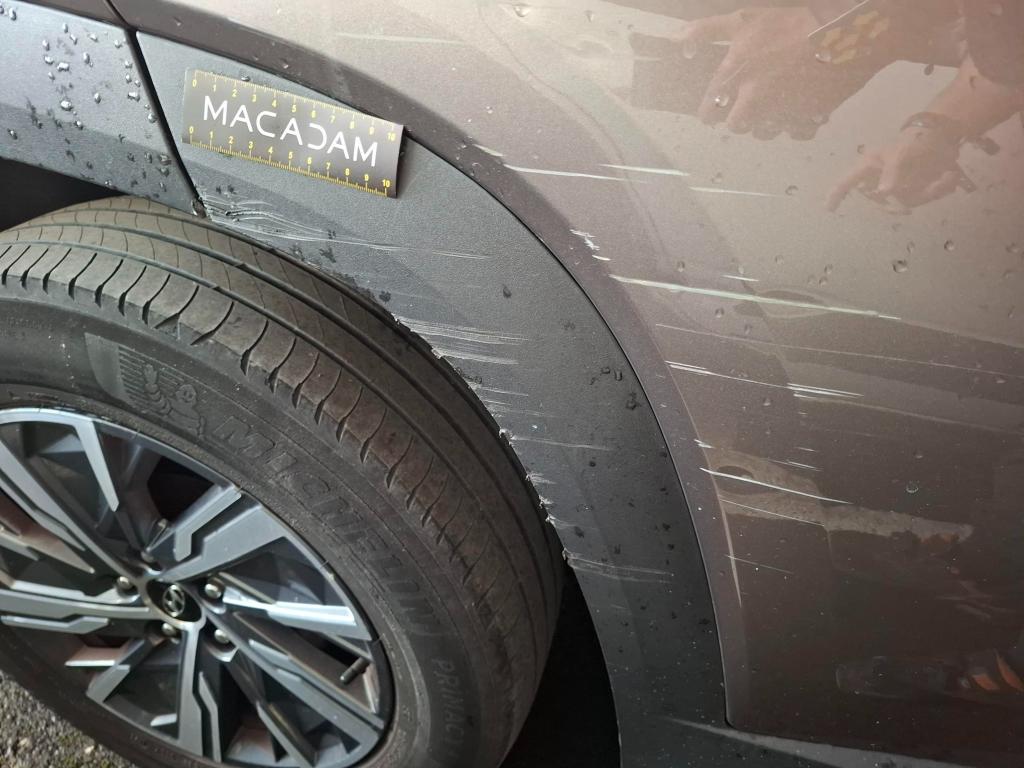 HYUNDAI TUCSON 1.6 T-GDI 230 Hybrid BVA6 Business 2023