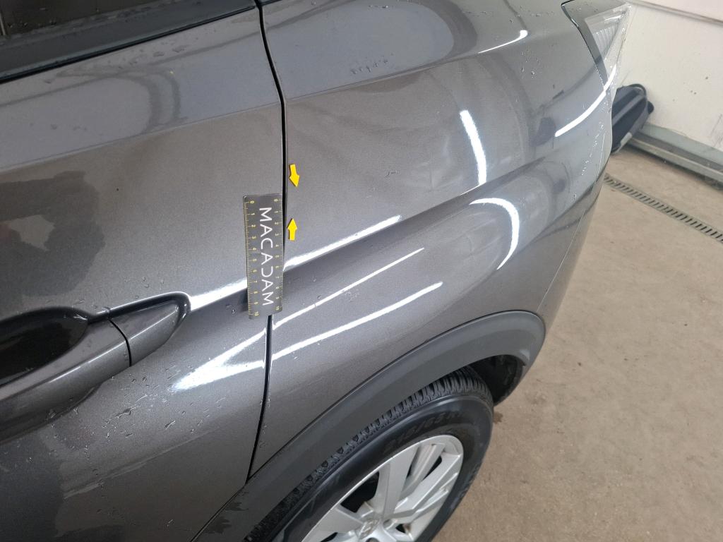 PEUGEOT 3008 BUSINESS BlueHDi 130ch S&S BVM6 Active 2021