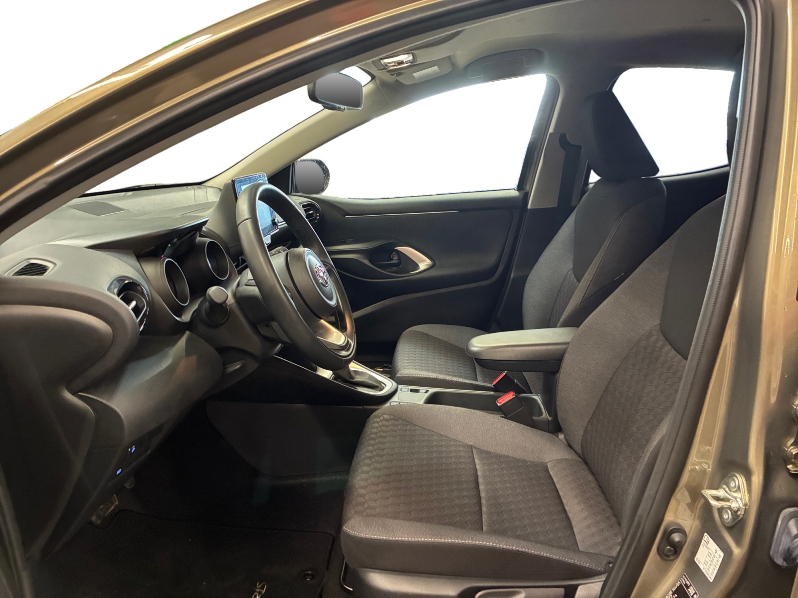 TOYOTA Yaris Hybride 116h Dynamic 2023