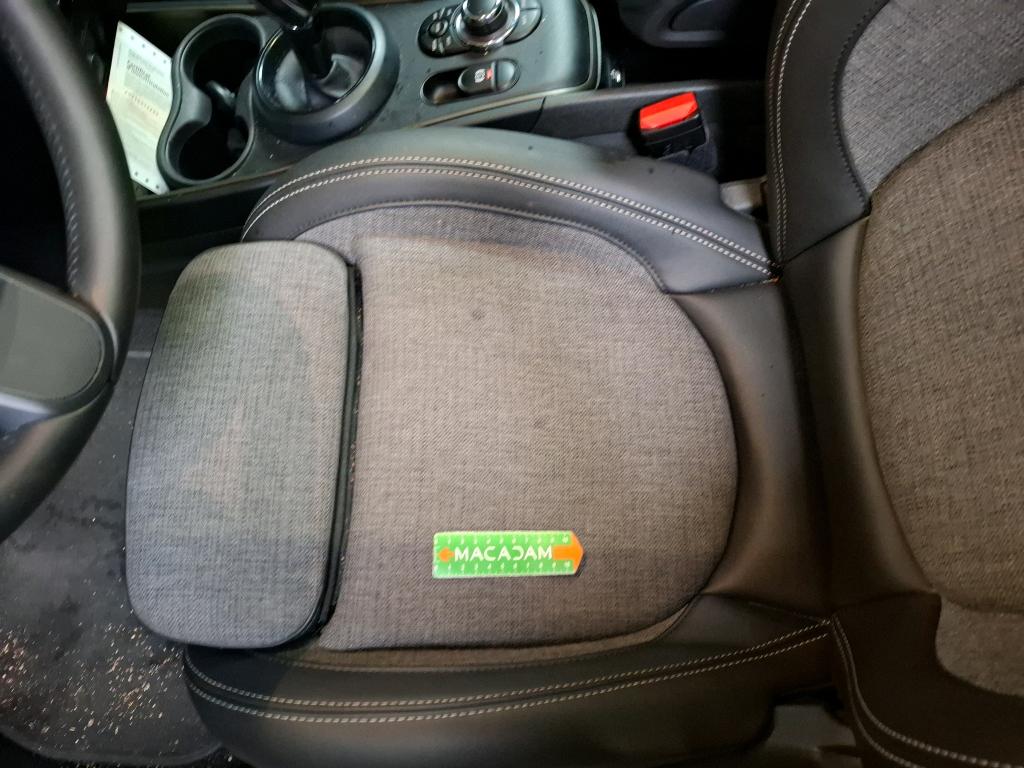 MINI COUNTRYMAN F60 LCI 136 ch BVA7 Cooper Essential 2023