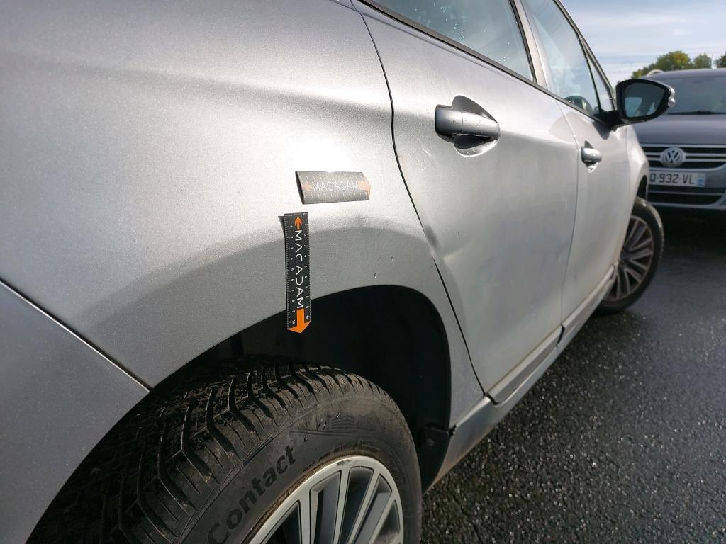PEUGEOT 2008 1.6 e-HDi 92ch FAP BVM5 Active 2015