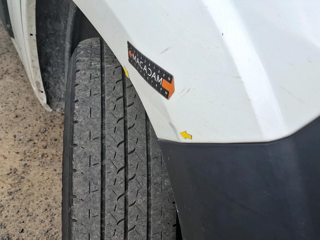 PEUGEOT BOXER FOURGON TOLE 333 L2H2 BLUEHDI 140 S&S PREMIUM 2021