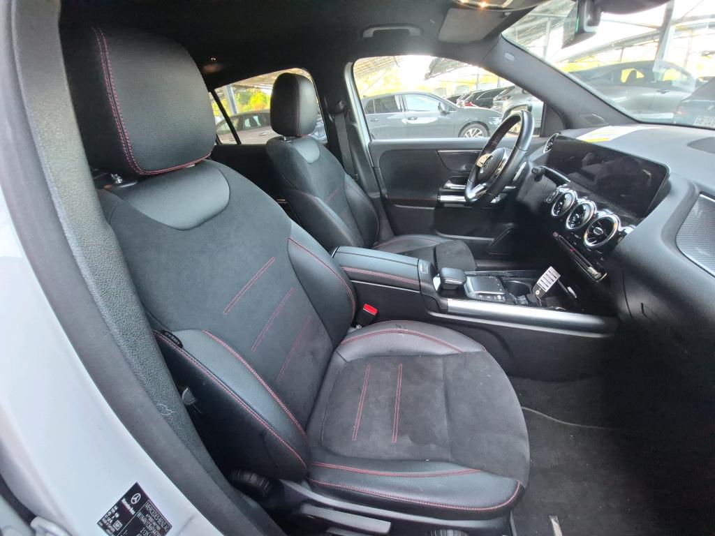MERCEDES-BENZ MERCEDES GLA II 200 d 8G-DCT AMG Line 2022