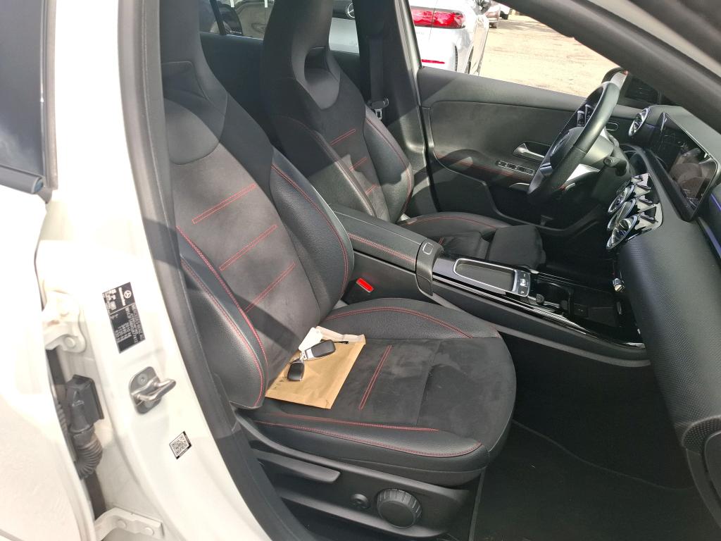MERCEDES-BENZ CLASSE A 180 d Business Line 2024