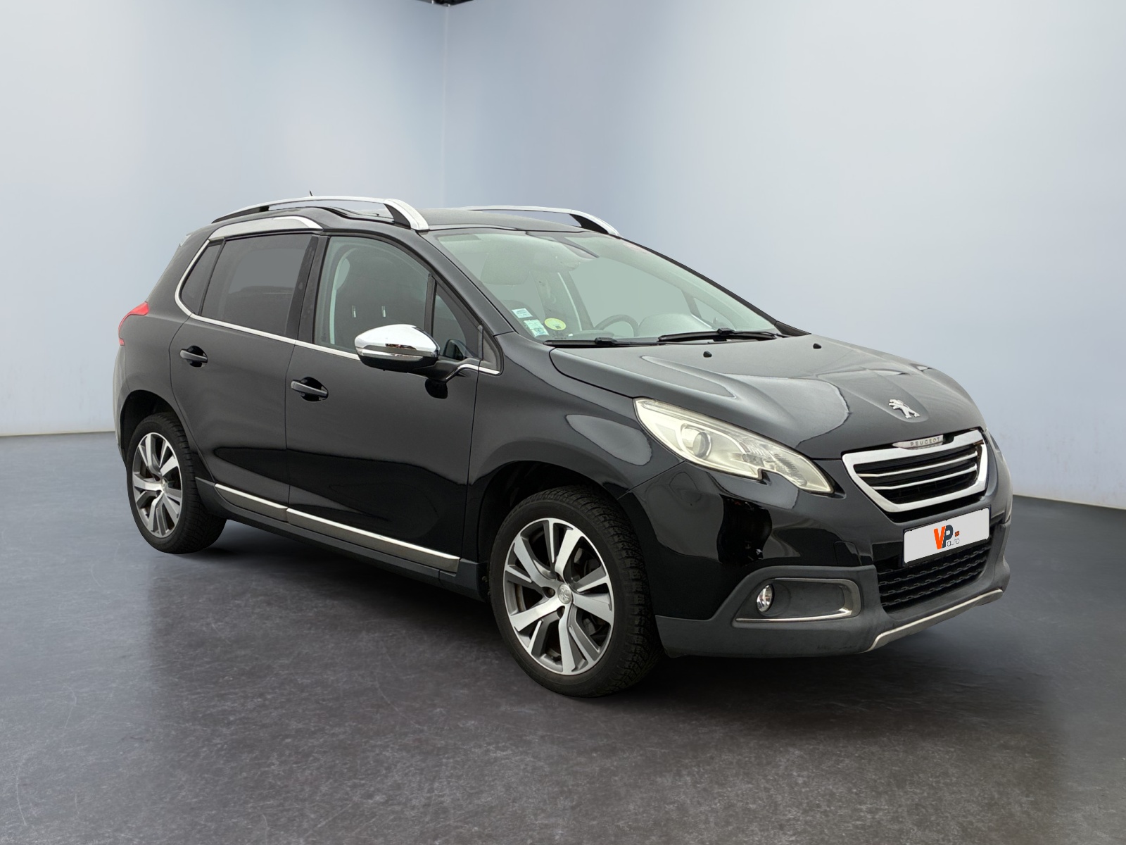 PEUGEOT 2008 1.6 e-HDi 115ch FAP BVM6 Féline Titane Féline Titane 2013