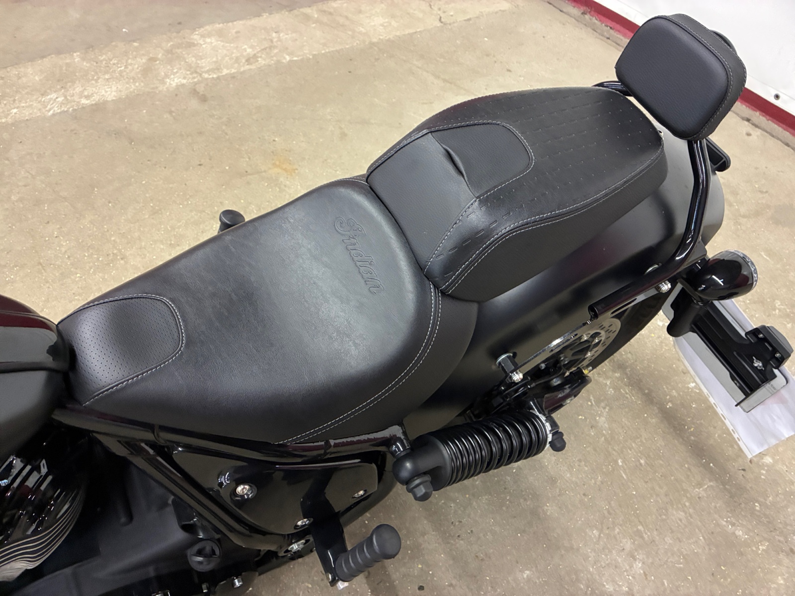  INDIAN Chief Dark Horse 1890 2023