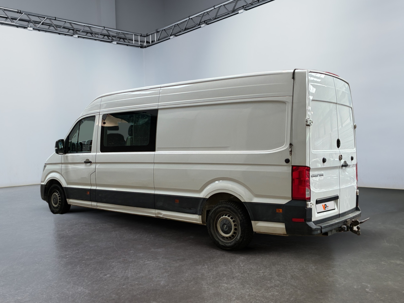 VOLKSWAGEN CRAFTER FOURGON VAN 35 L4H3 2.0 TDI 140 CH BUSINESS LINE PLUS 2017