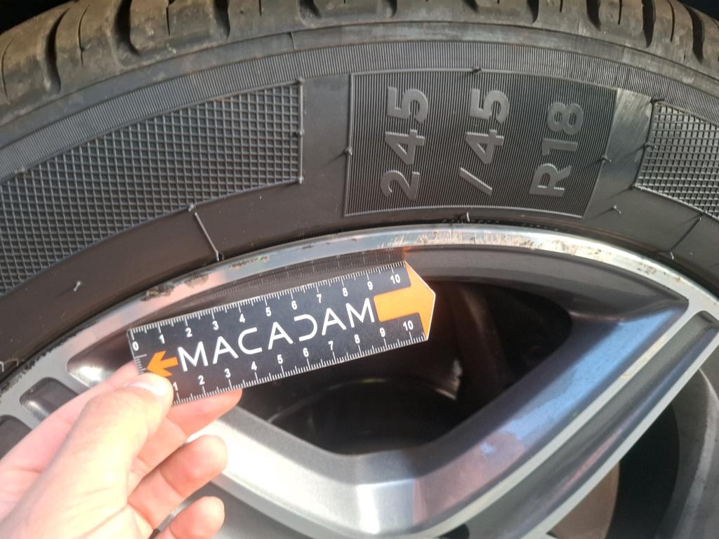 MERCEDES-BENZ MERCEDES CLASSE E Break 220 d 9G-Tronic 4-Matic AMG Line 2020