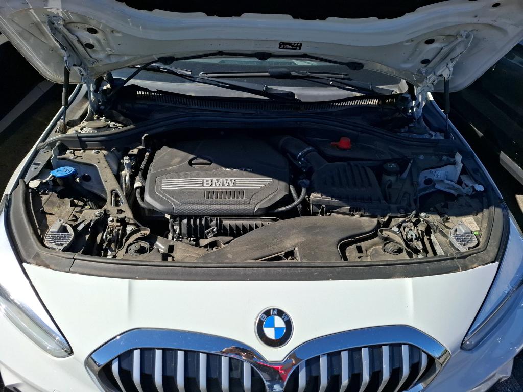 BMW SERIE 1 F40 118i 136 ch DKG7 M Design 2022
