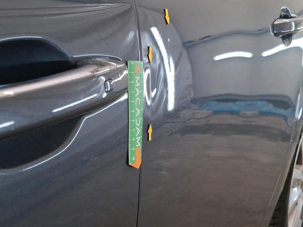 RENAULT MÉGANE MEGANE IV BERLINE Blue dCi 115 EDC Business 2021