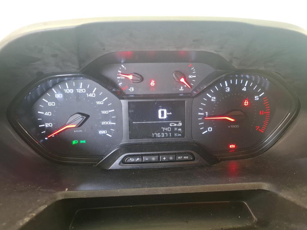 PEUGEOT PARTNER FGN FOURGON STANDARD 650 KG BLUEHDI 75 BVM5 PREMIUM 2021