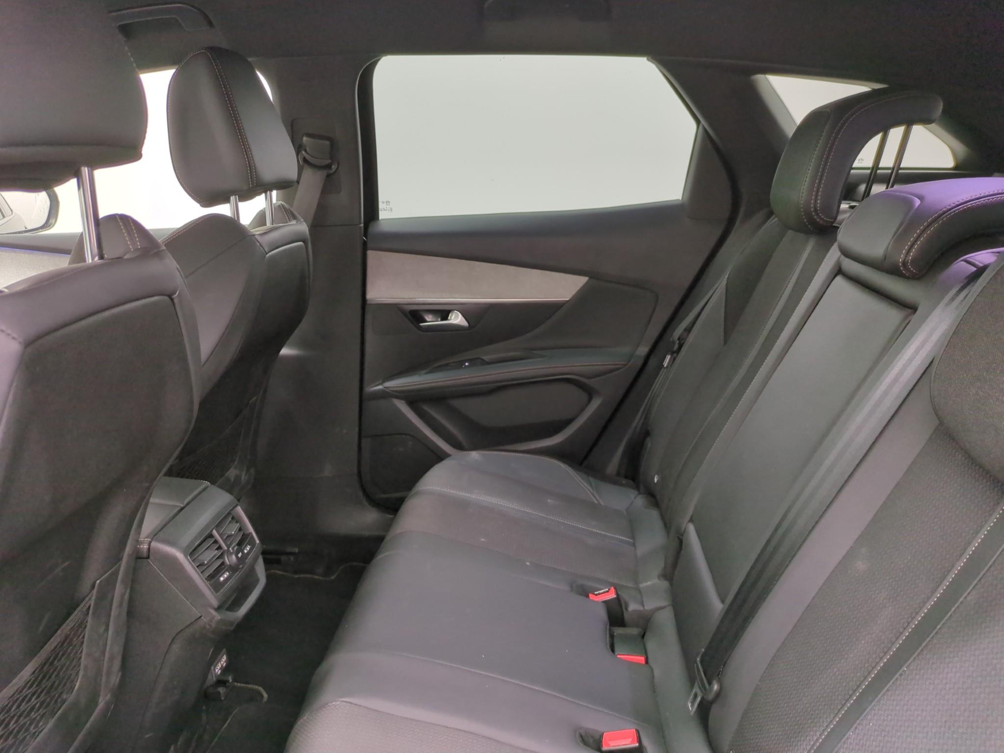 PEUGEOT 3008 BlueHDi 130ch S&S EAT8 GT 2023