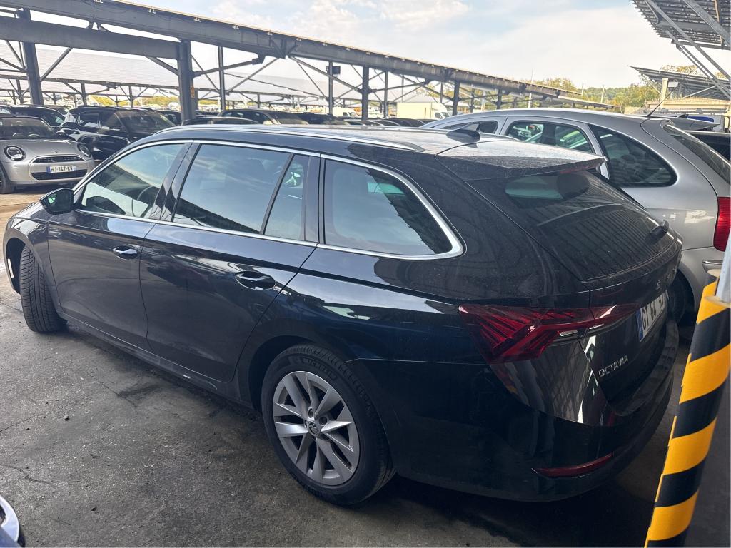 SKODA OCTAVIA COMBI 1.5 TSI mHEV e-TEC 150 ch ACT DSG7 Style 2023