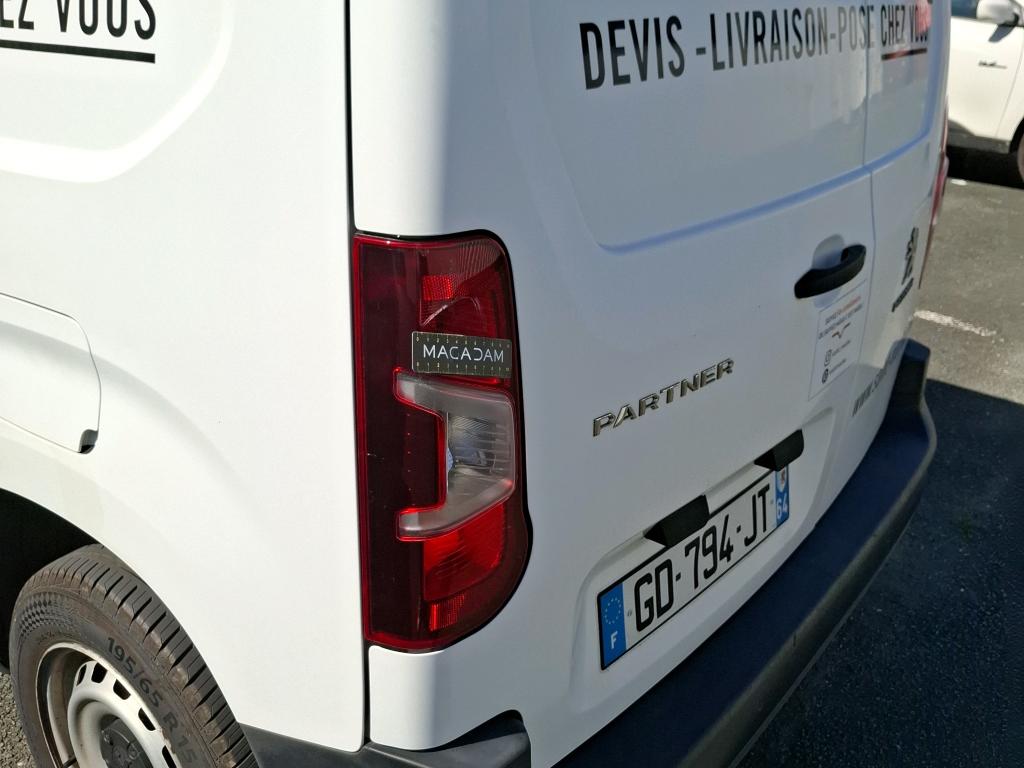 PEUGEOT PARTNER FGN FOURGON STANDARD 650 KG BLUEHDI 100 S&S BVM5 PREMIUM 2021