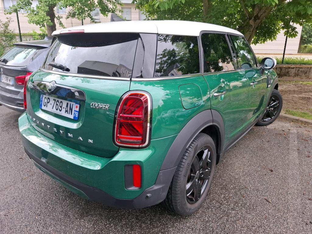MINI COUNTRYMAN F60 LCI 136 ch BVA7 Cooper Essential 2023