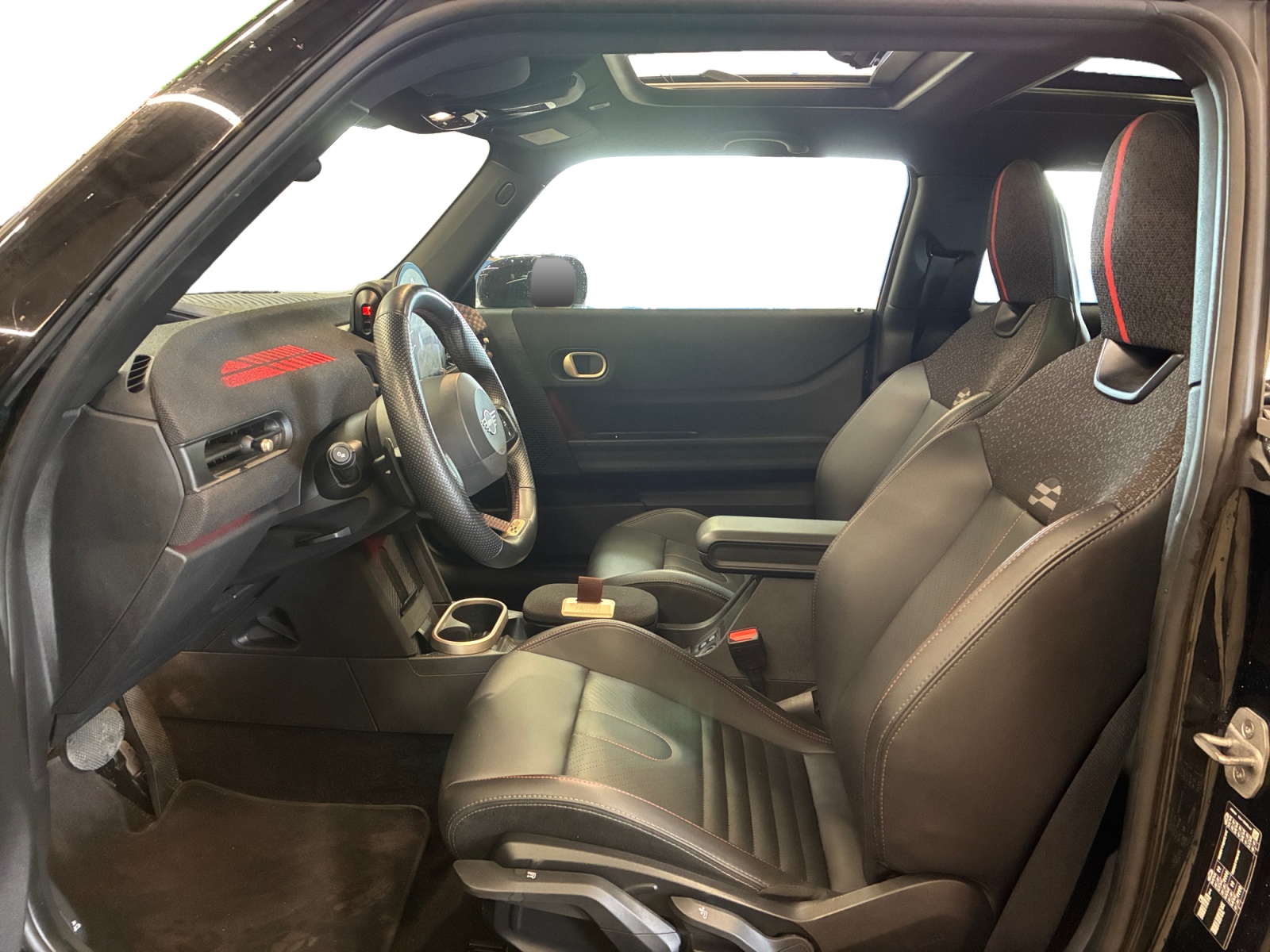 MINI Cooper 156 ch DKG7 C JCW + Pack M 2025