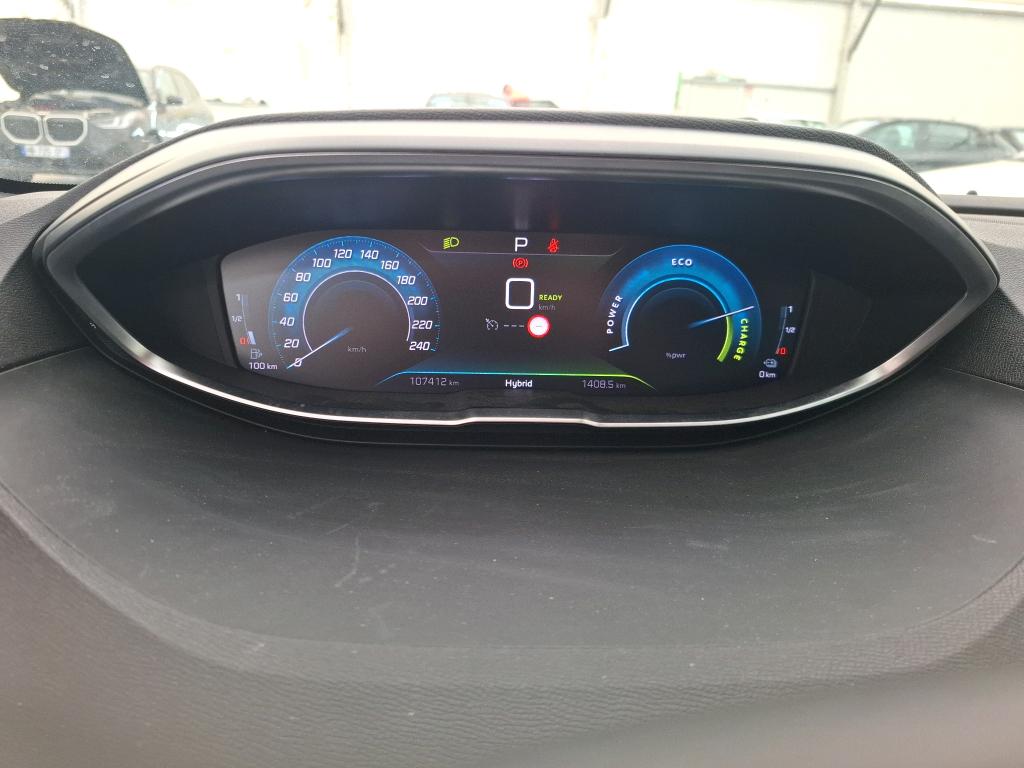 PEUGEOT 3008 Hybrid 225 e-EAT8 Active Pack 2023