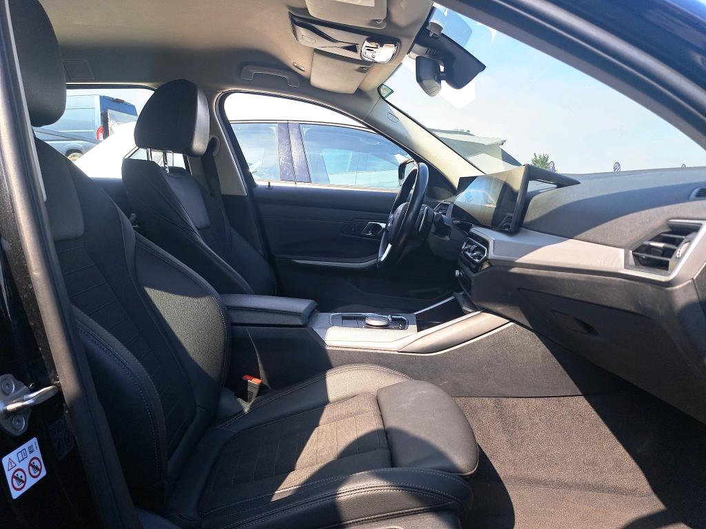 BMW SERIE 3 TOURING G21 LCI 318d 150 ch BVA8 Business Design 2023