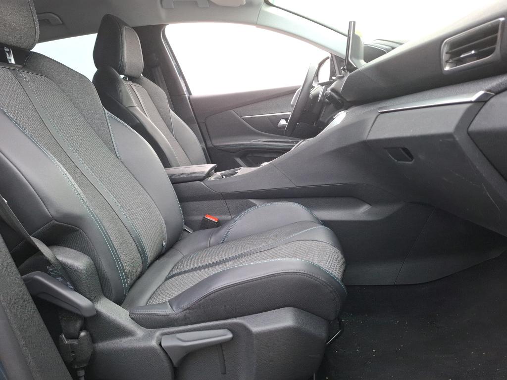 PEUGEOT 3008 BlueHDi 130ch S&S EAT8 Allure Pack 2023