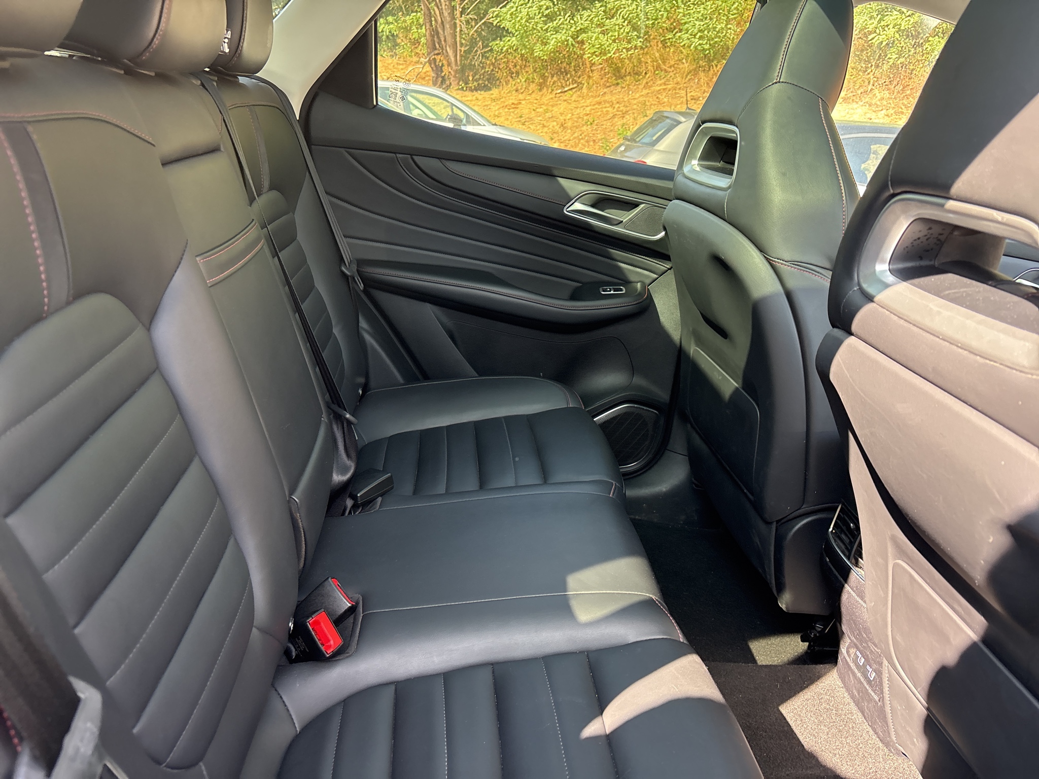 MG EHS 1.5T GDI PHEV Luxury 2024