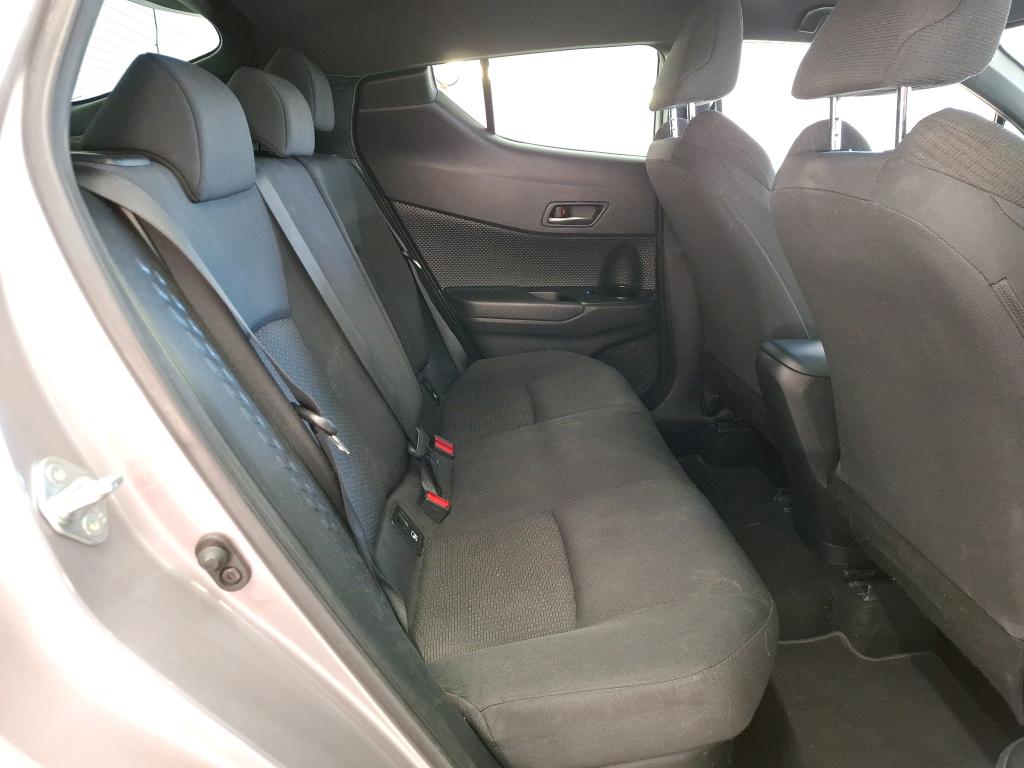 TOYOTA C-HR HYBRIDE 122h Dynamic 2019