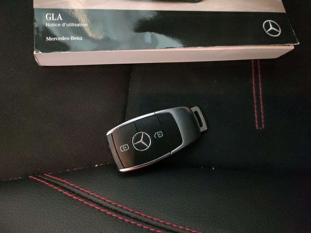 MERCEDES-BENZ MERCEDES GLA II 200 d 8G-DCT AMG Line 2023
